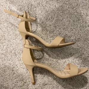 Nude Lulus heels